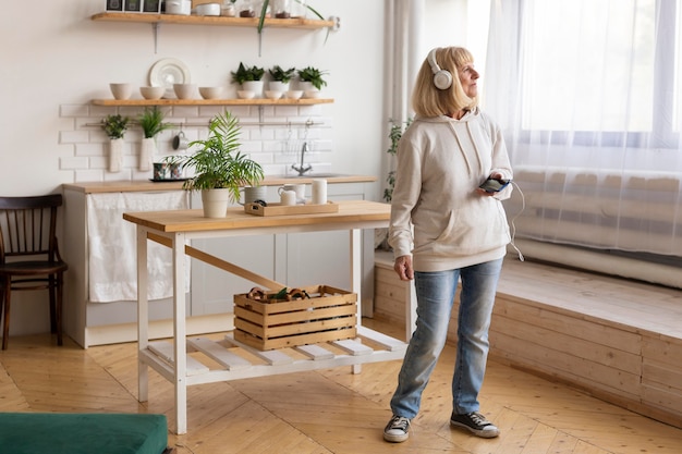 Stół rozkładany Ikea – praktyczne rozwiązania do domu
