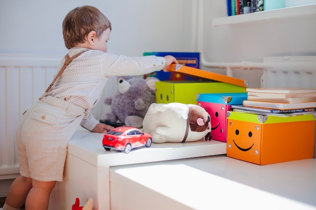 Trofast Ikea praktyczne rozwiązania do organizacji dziecięcych zabawek