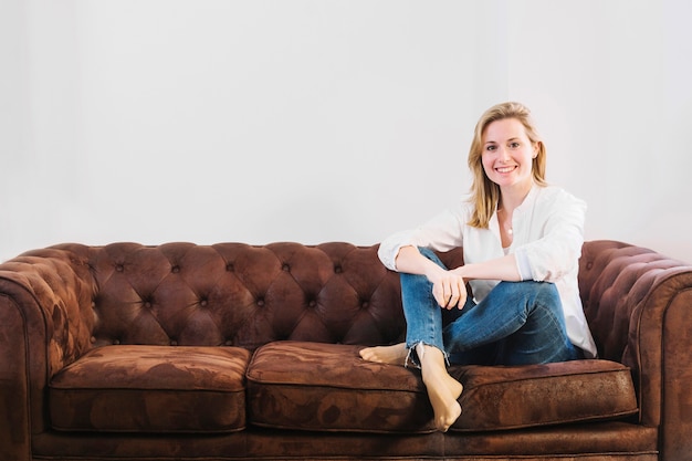 Sofa młodzieżowa najlepszy wybór na wygodę i styl